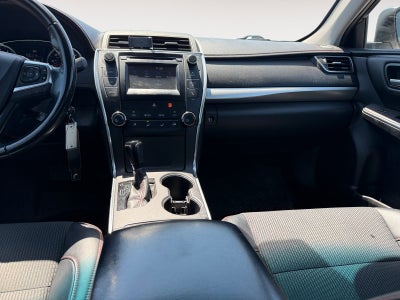 2016 Toyota Camry SE