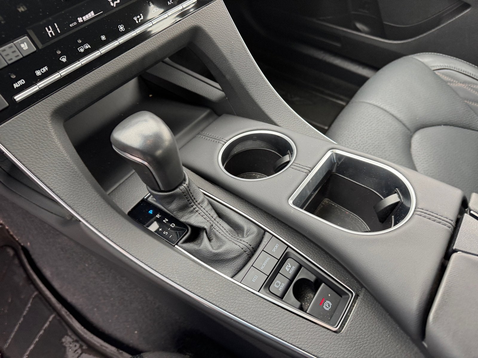 2021 Toyota Avalon Hybrid Limited