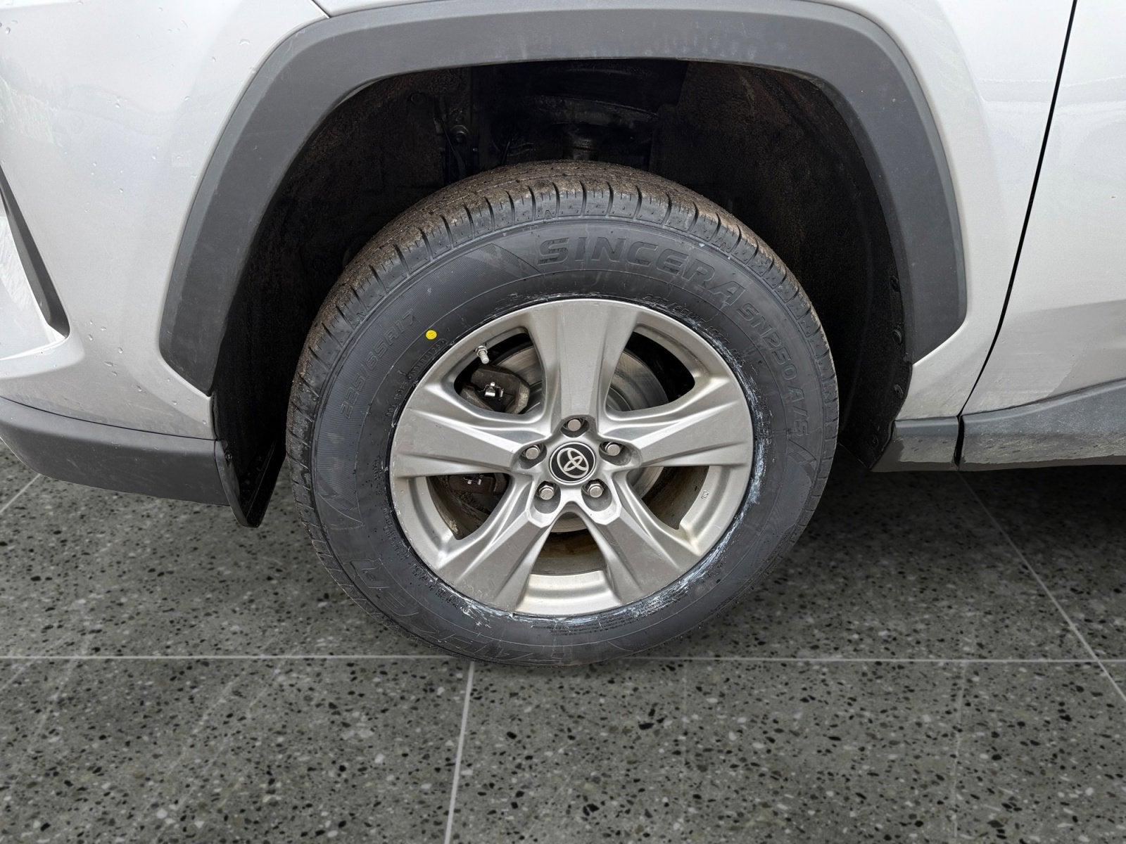 2022 Toyota RAV4 Hybrid LE