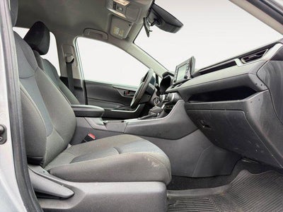 2022 Toyota RAV4 Hybrid LE