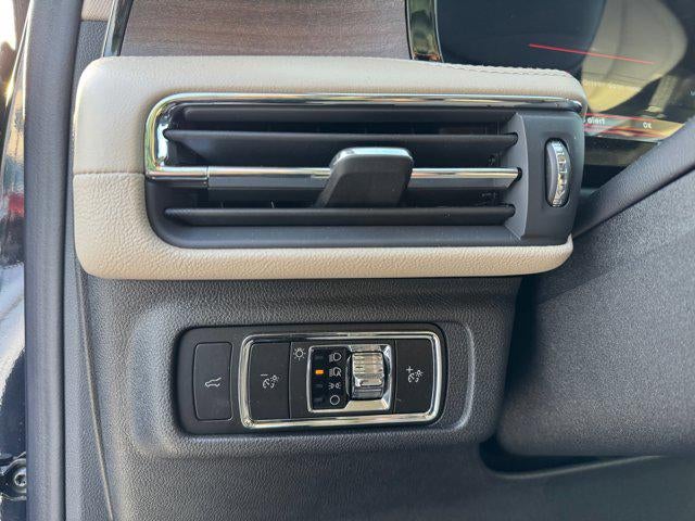 2025 Lincoln Corsair Reserve