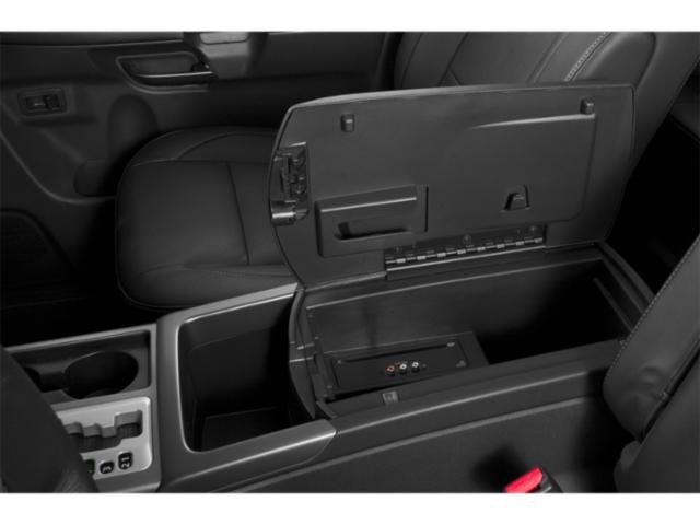 2015 Nissan Armada Base