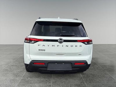 2025 Nissan Pathfinder SV