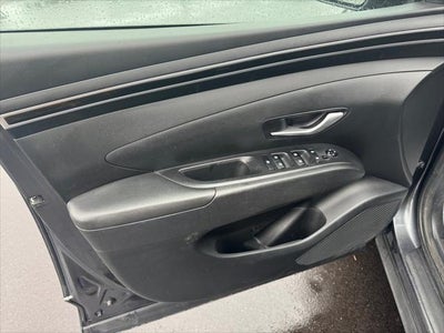 2024 Hyundai TUCSON SE