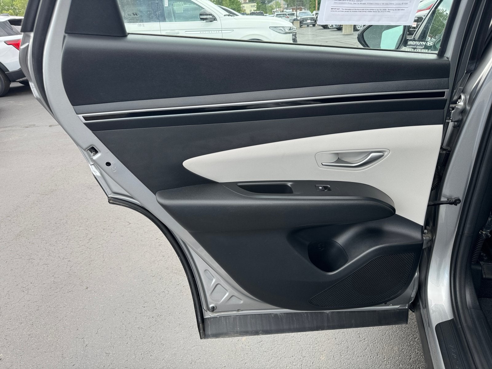 2024 Hyundai TUCSON SE