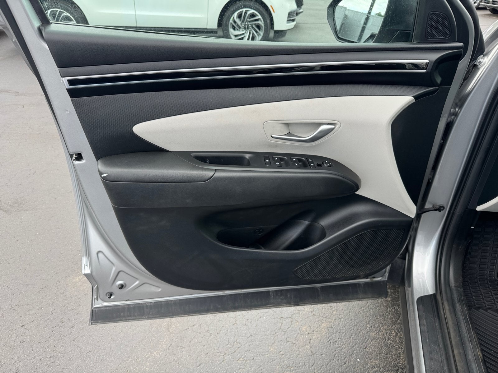 2024 Hyundai TUCSON SE