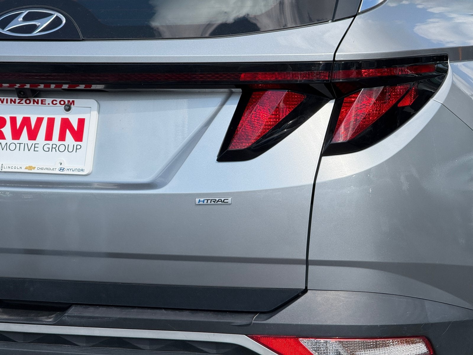 2024 Hyundai TUCSON SE