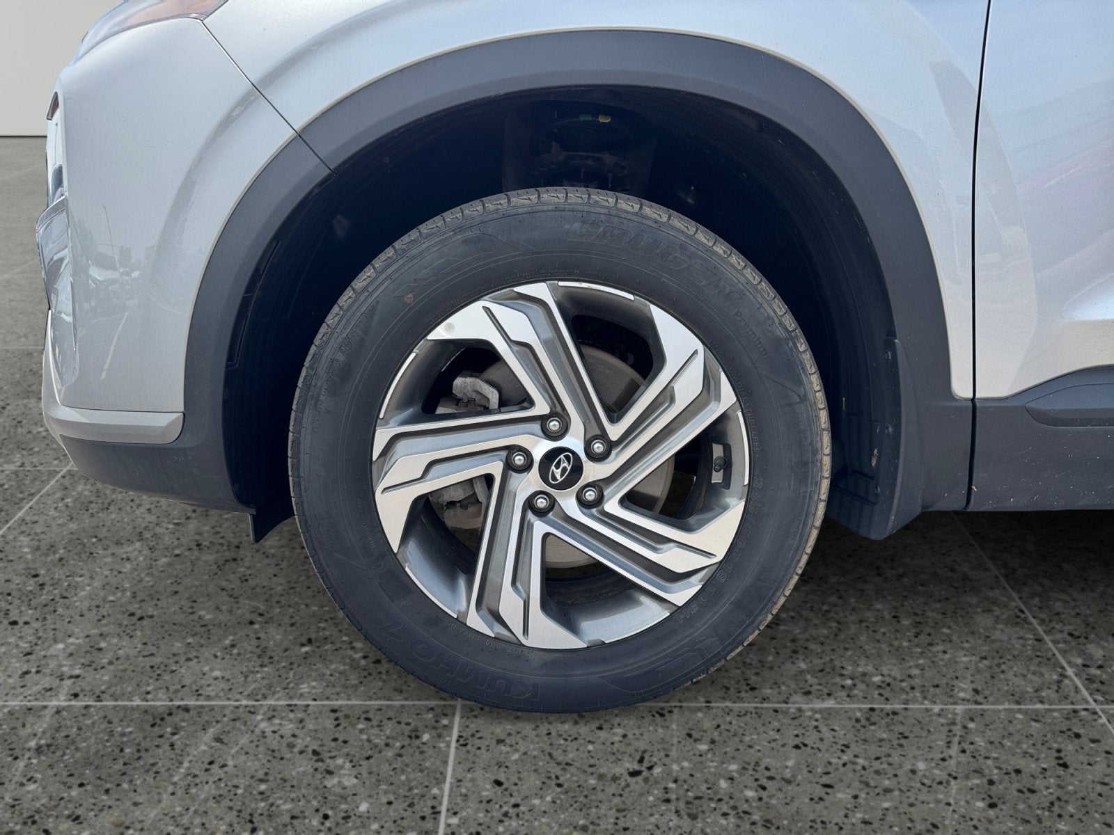 2023 Hyundai SANTA FE SE