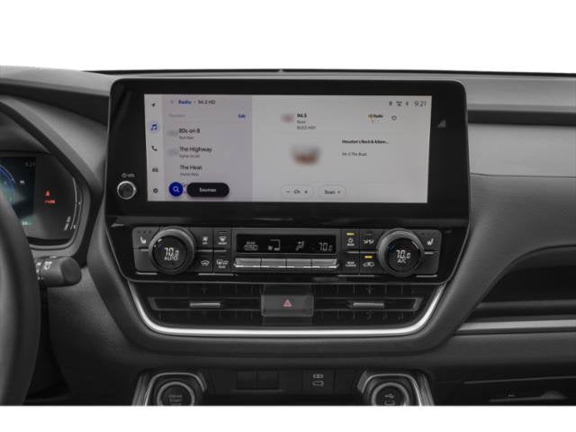 2025 Toyota Grand Highlander Base