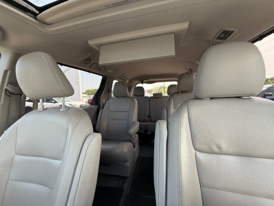 2020 Toyota Sienna XLE