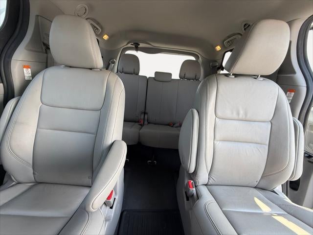 2020 Toyota Sienna XLE