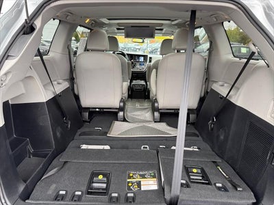 2020 Toyota Sienna Limited Premium