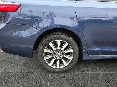 2020 Toyota Sienna XLE