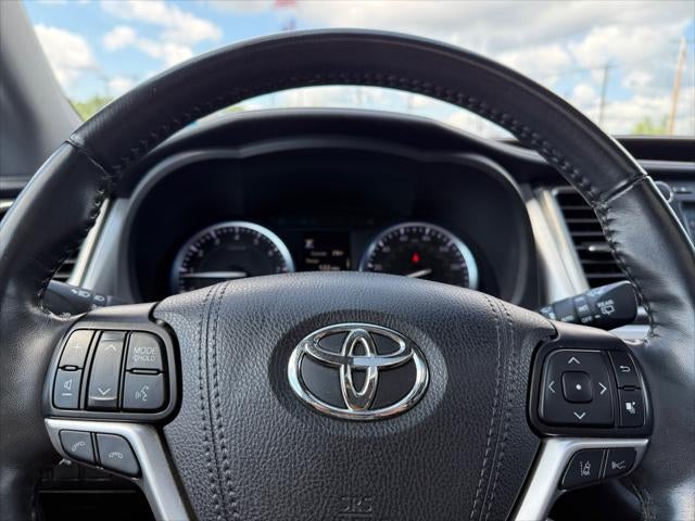 2019 Toyota Highlander Limited Platinum