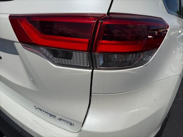 2019 Toyota Highlander Limited Platinum
