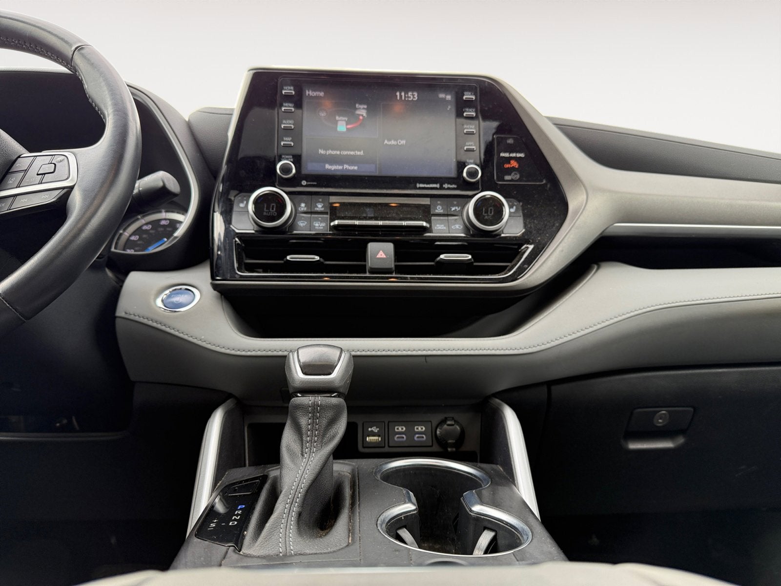 2022 Toyota Highlander Hybrid XLE