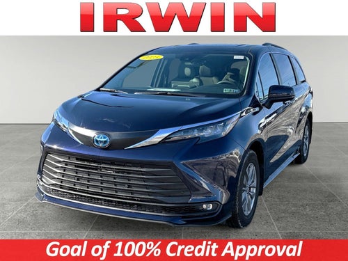 2025 Toyota Sienna XLE