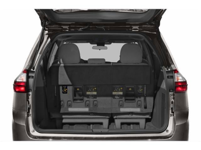 2020 Toyota Sienna LE