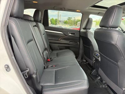 2017 Toyota Highlander XLE