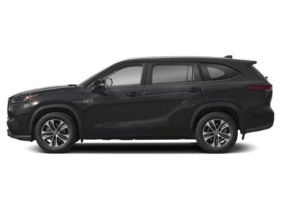 2023 Toyota Highlander Base