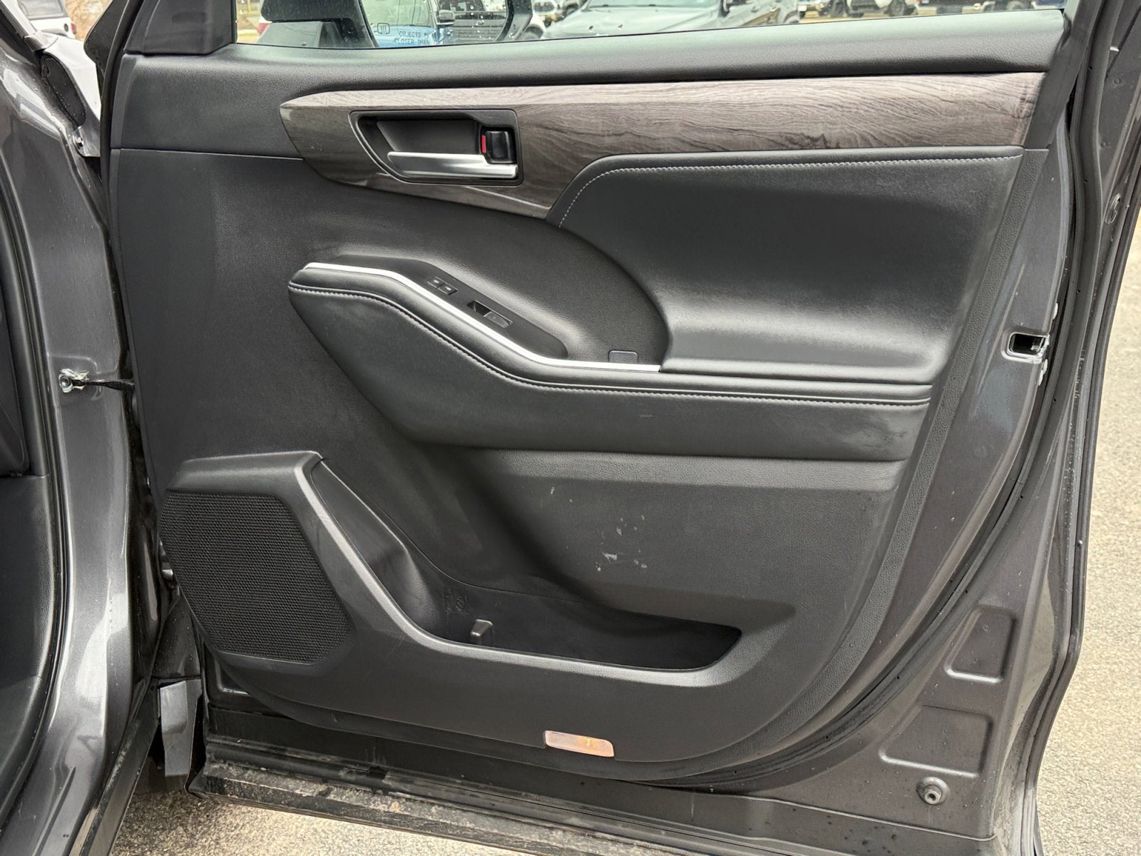 2025 Toyota Highlander Platinum