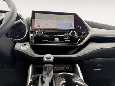 2025 Toyota Highlander Platinum