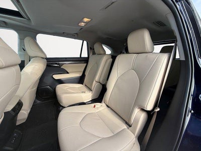 2023 Toyota Highlander Hybrid Limited