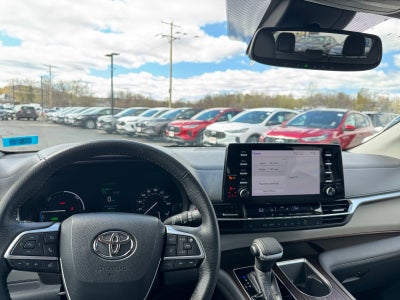 2021 Toyota Sienna XLE