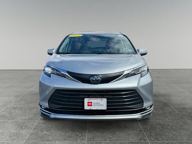 2021 Toyota Sienna XLE