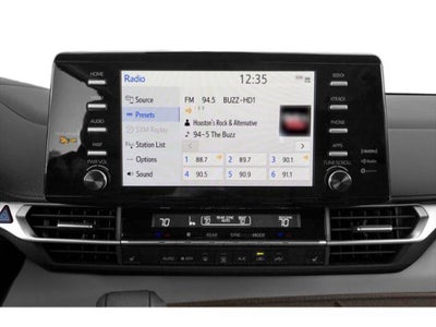 2022 Toyota Sienna XLE