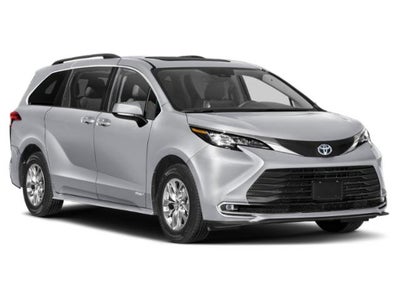 2022 Toyota Sienna XLE