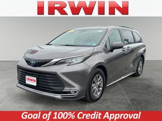 2022 Toyota Sienna XLE