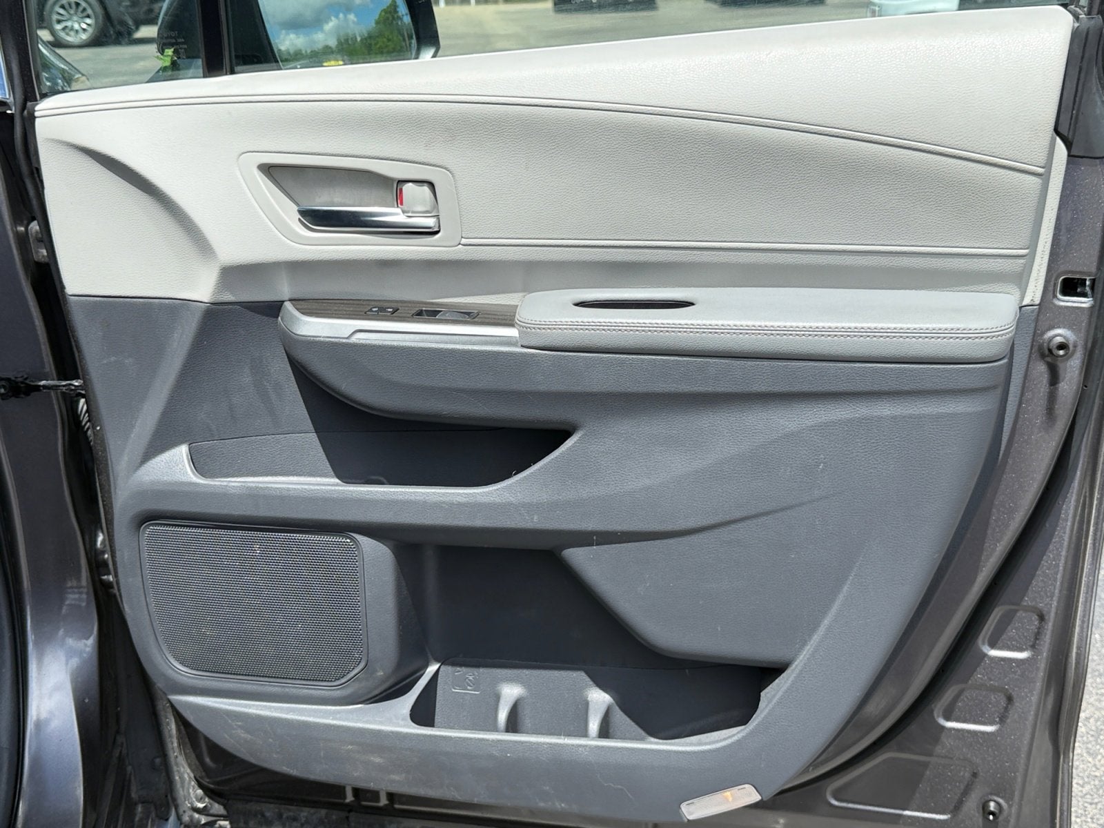 2024 Toyota Sienna Limited