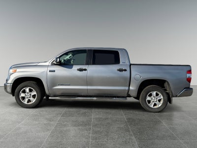 2015 Toyota Tundra 4WD Truck SR5