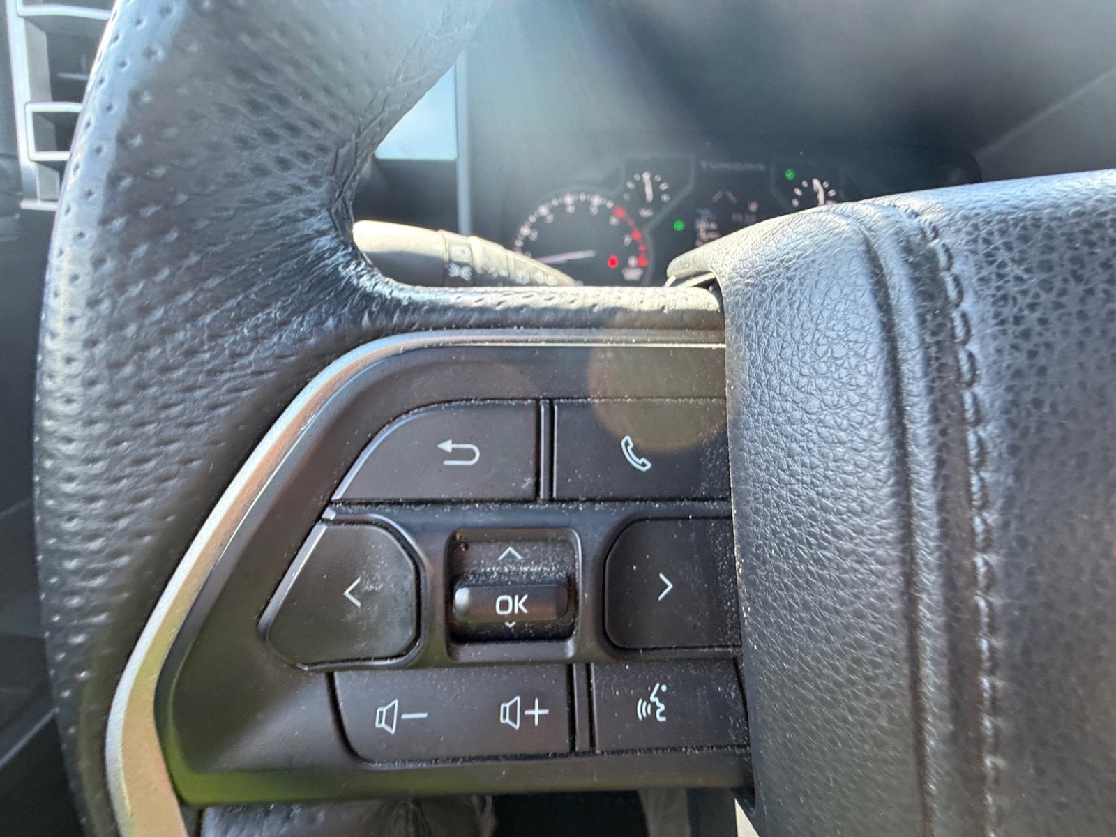 2025 Toyota Tundra 4WD Truck SR5