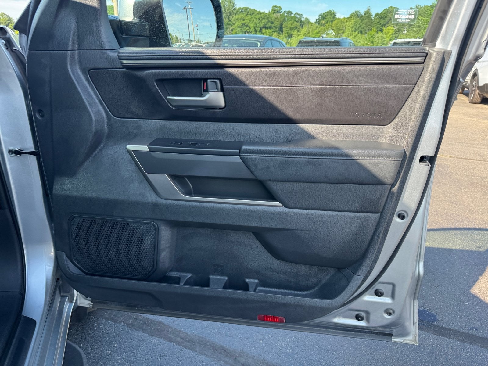 2024 Toyota Tundra 4WD Truck SR5