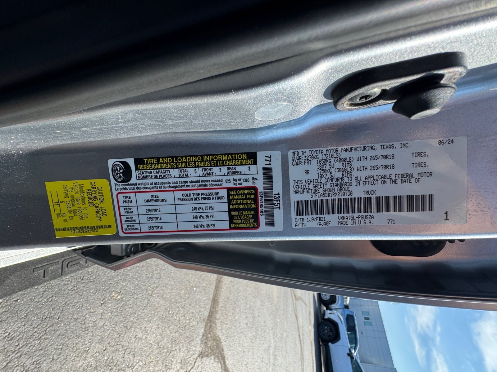2024 Toyota Tundra 4WD Truck SR5