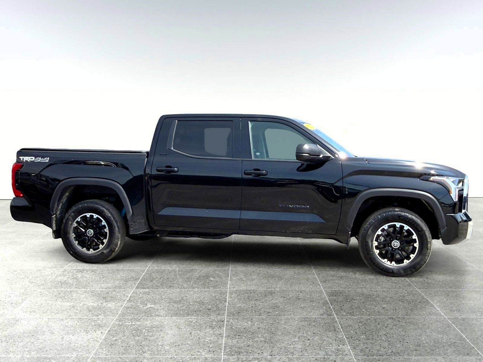 2024 Toyota Tundra 4WD Truck SR5