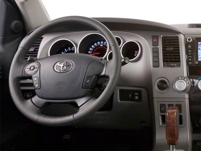 2013 Toyota Tundra 4WD Truck GRADE