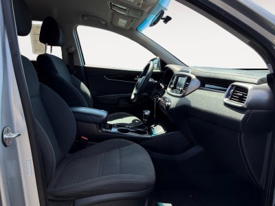 2020 Kia Sorento LX V6