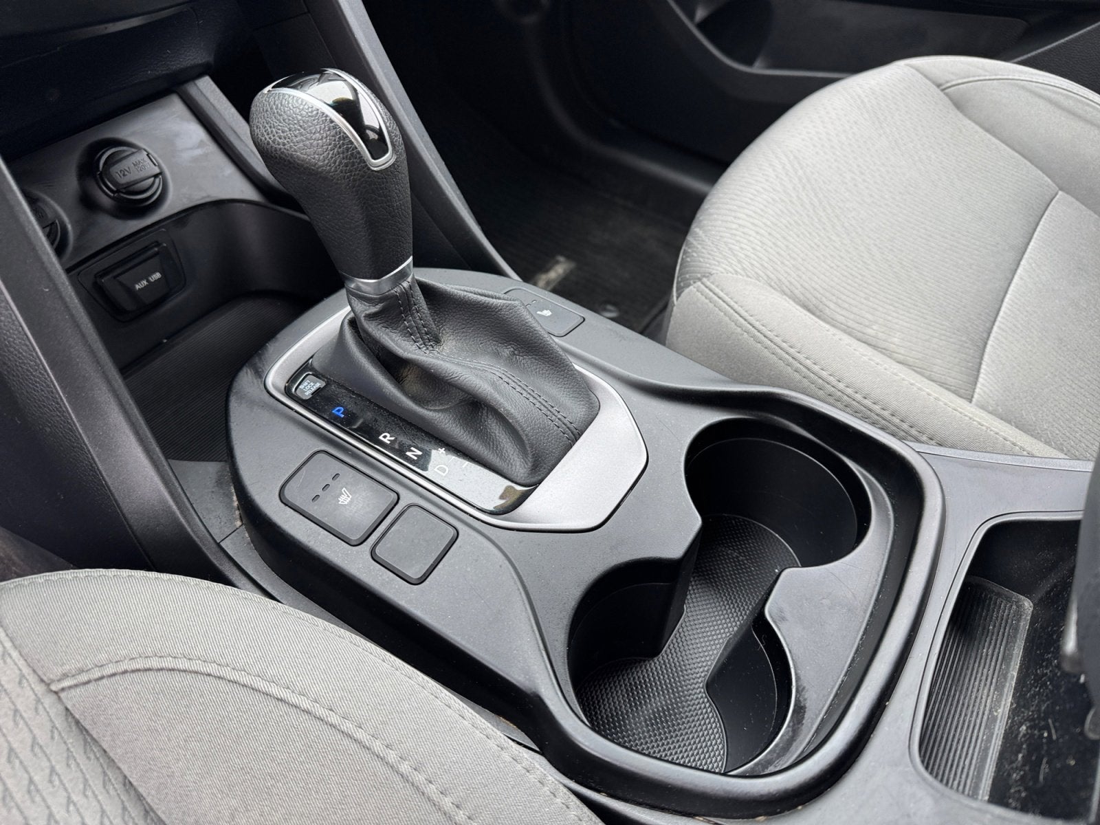 2015 Hyundai SANTA FE SPORT Base