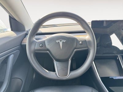 2020 Tesla Model 3 Performance