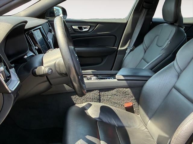 2020 Volvo S60 Momentum