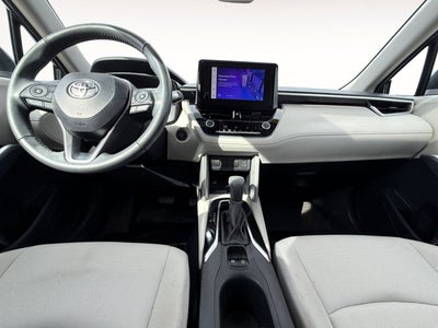 2024 Toyota Corolla Cross LE