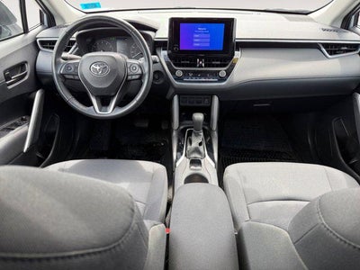 2024 Toyota Corolla Cross LE