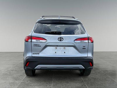 2024 Toyota Corolla Cross LE