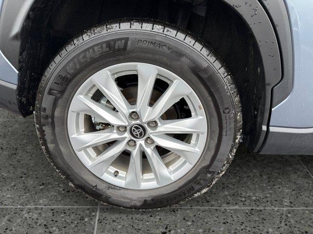 2025 Toyota Corolla Cross LE