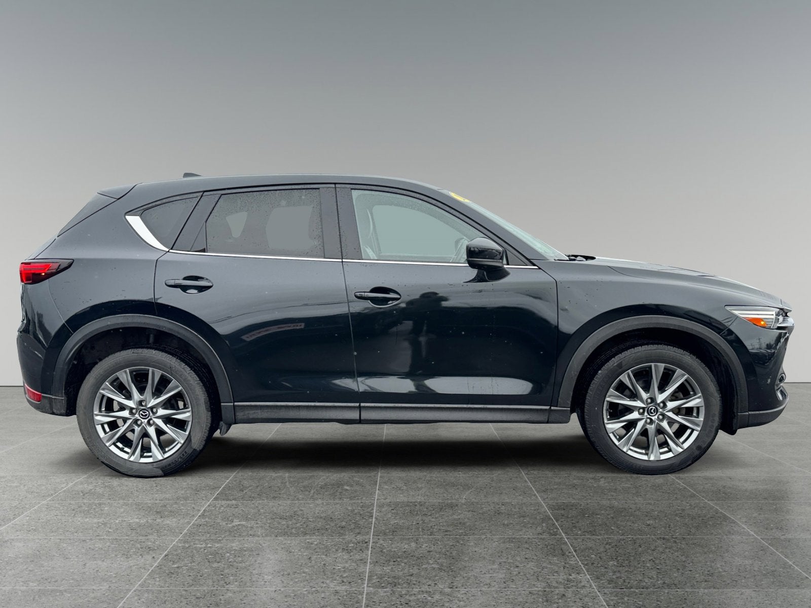 2021 Mazda Mazda CX-5 Signature
