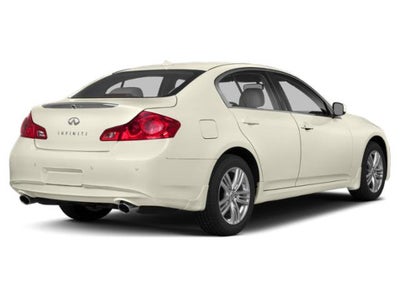 2015 INFINITI Q40 Base