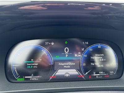 2025 Toyota Crown Signia XLE